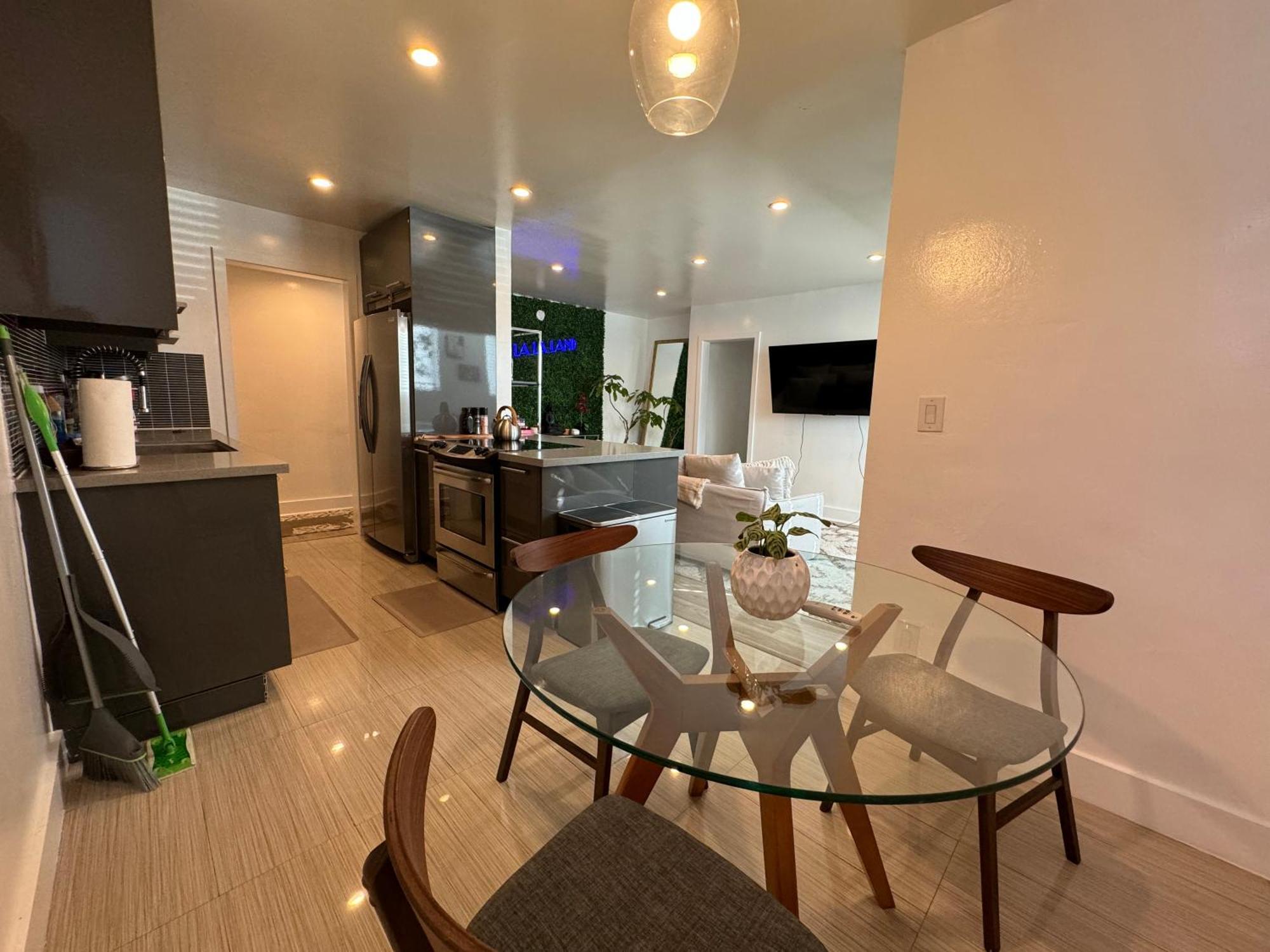 La La Land By Luca Apartment Los Angeles Exterior photo